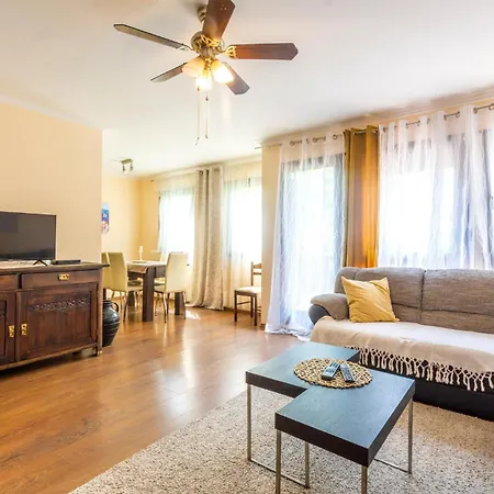 3 Bedroom Lovely In