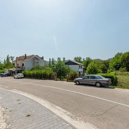 3 Bedroom Lovely In *