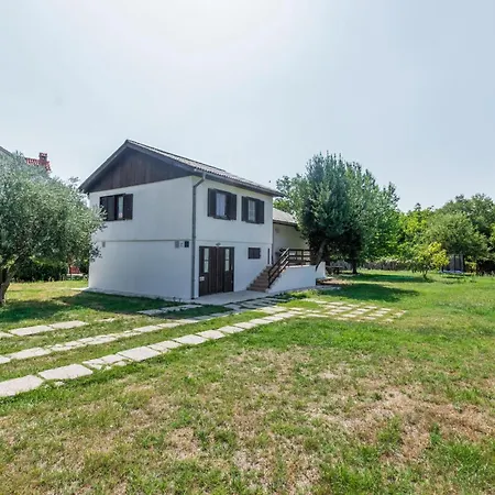 Feriehus 3 Bedroom Lovely In *